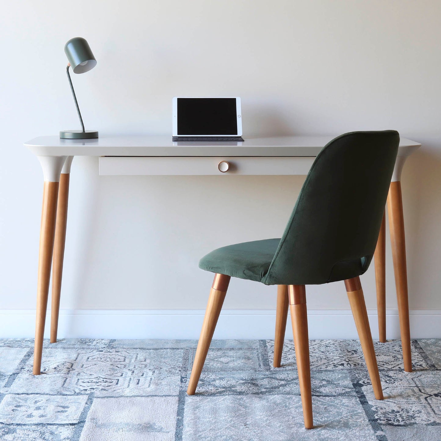 Manhattan Comfort HomeDock Office Desk with Internal Organization in Off White and Cinnamon 253251