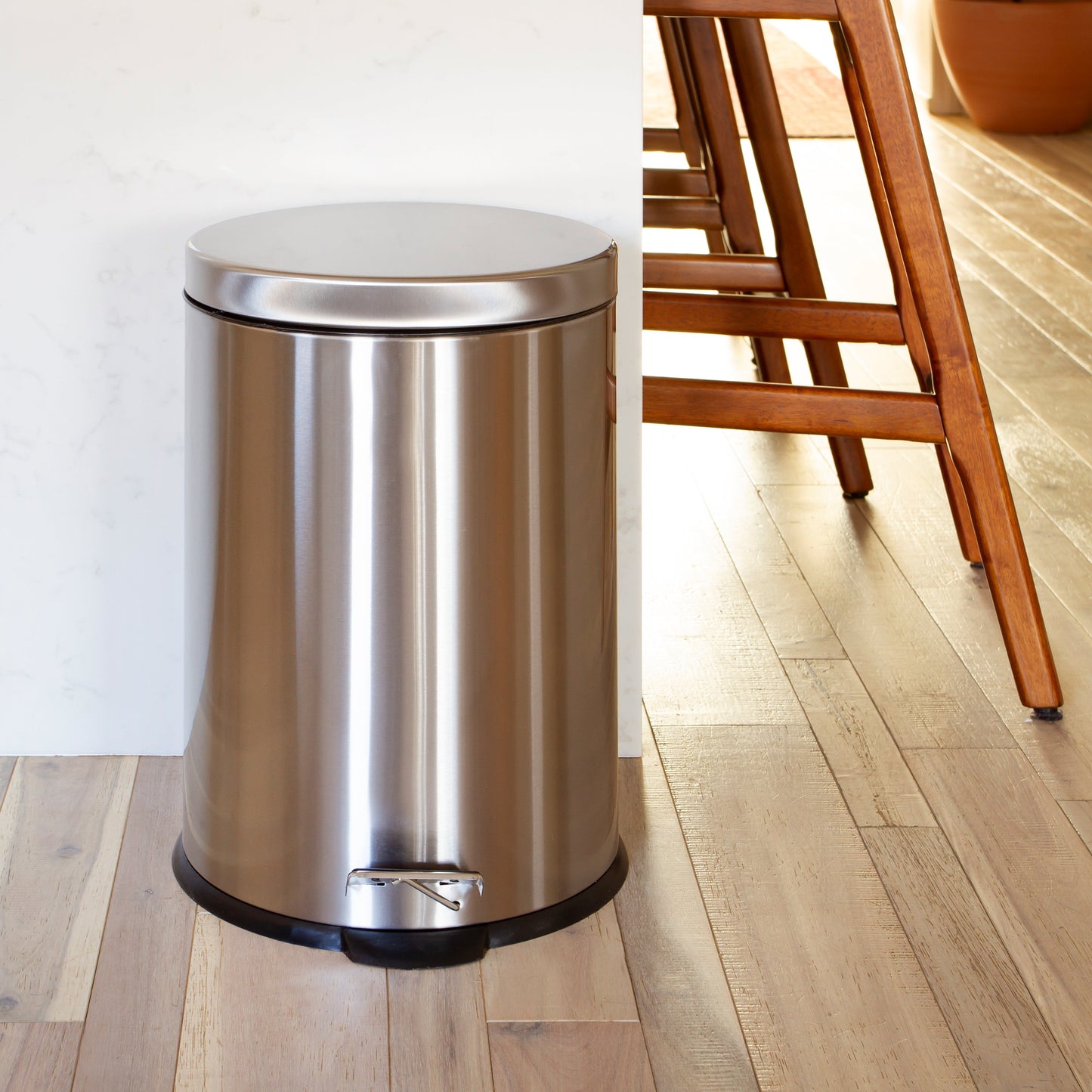 5.3 GAL Stainless Trash Can PF-H008A20-M-GG