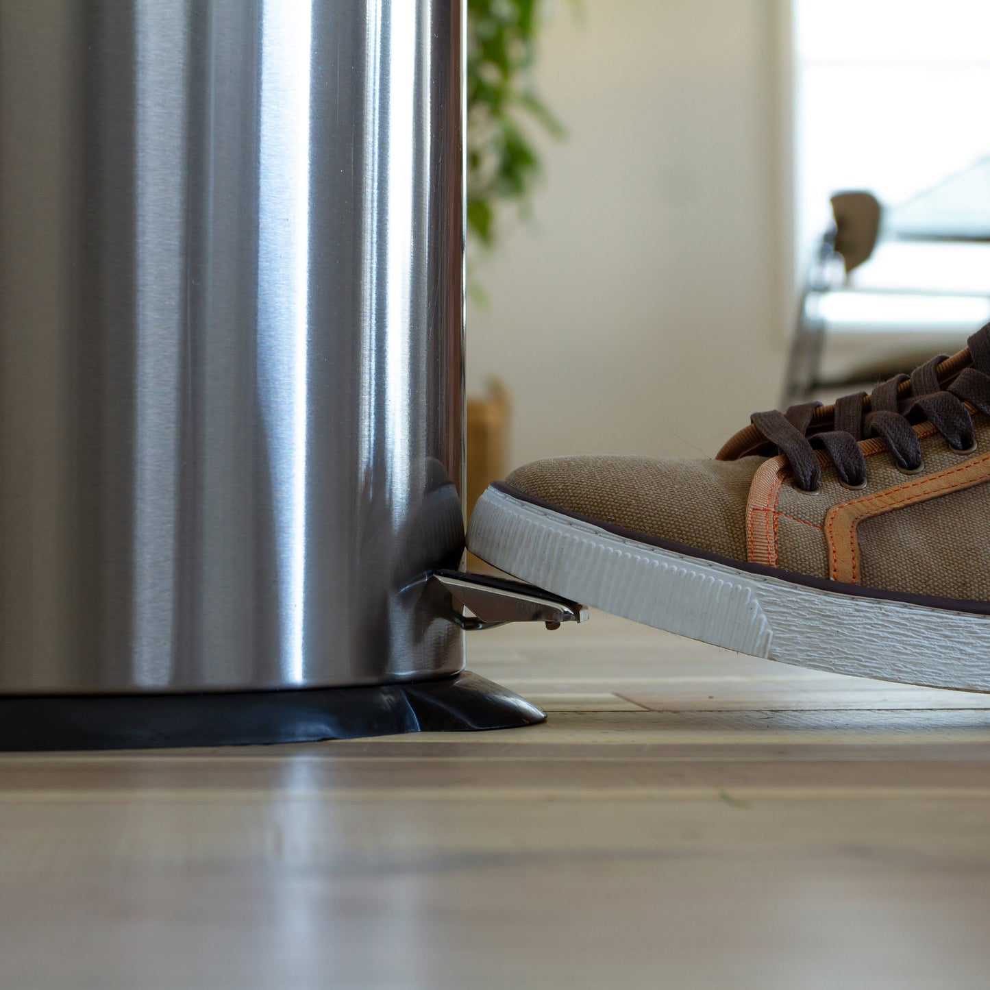 5.3 GAL Stainless Trash Can PF-H008A20-M-GG